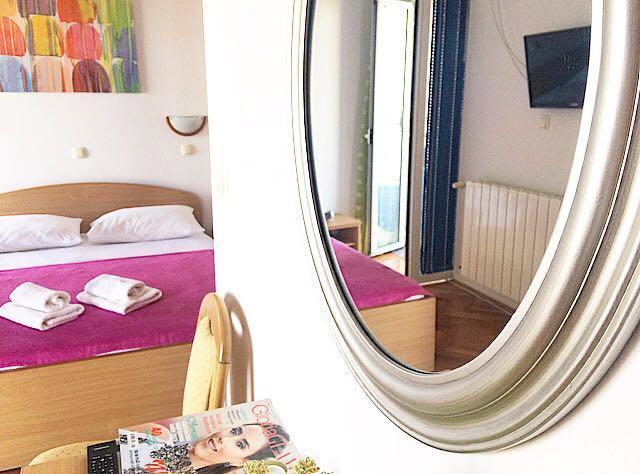 Guest House Mamut Kaštela Eksteriør billede