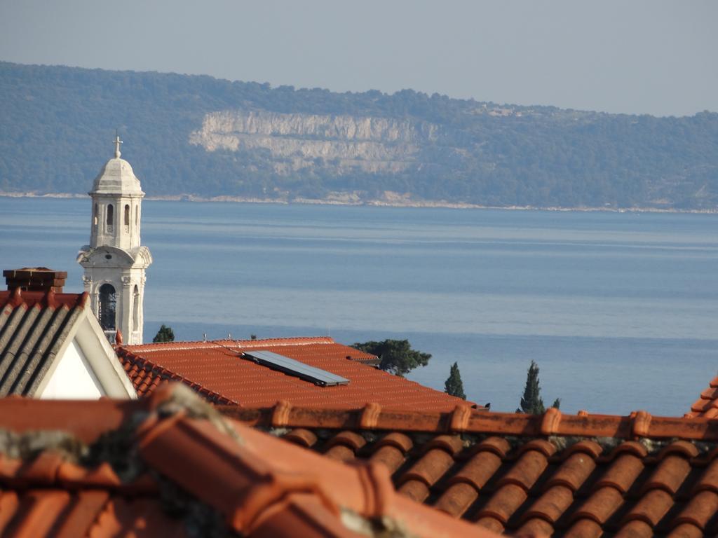 Guest House Mamut Kaštela Eksteriør billede