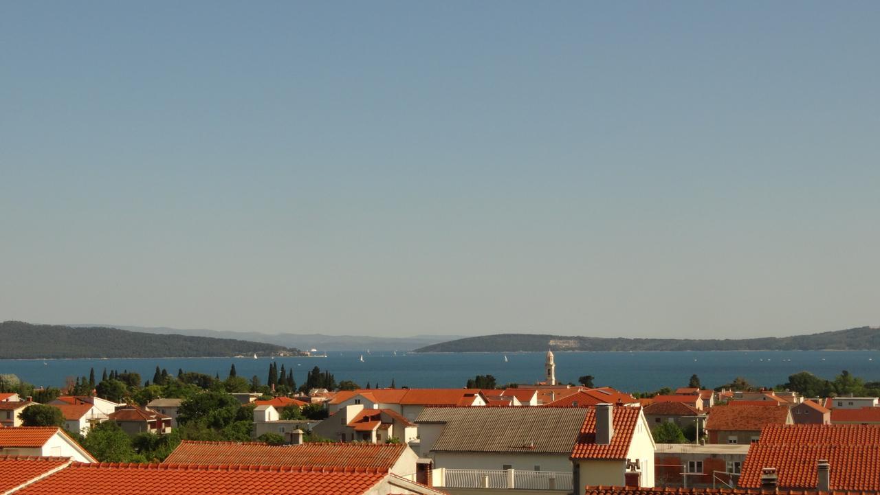 Guest House Mamut Kaštela Eksteriør billede